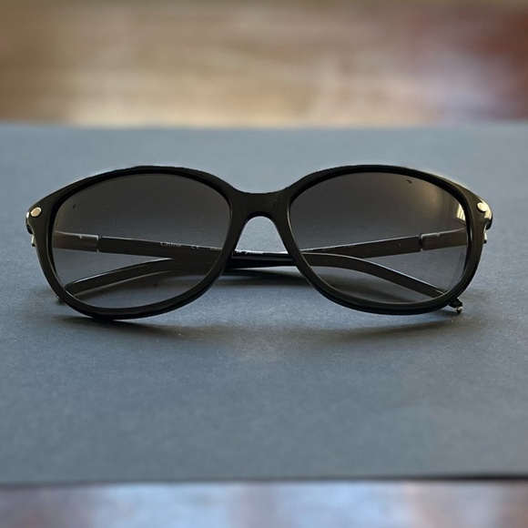 Chloé Black Round Sunglasses CL2253 main image 8